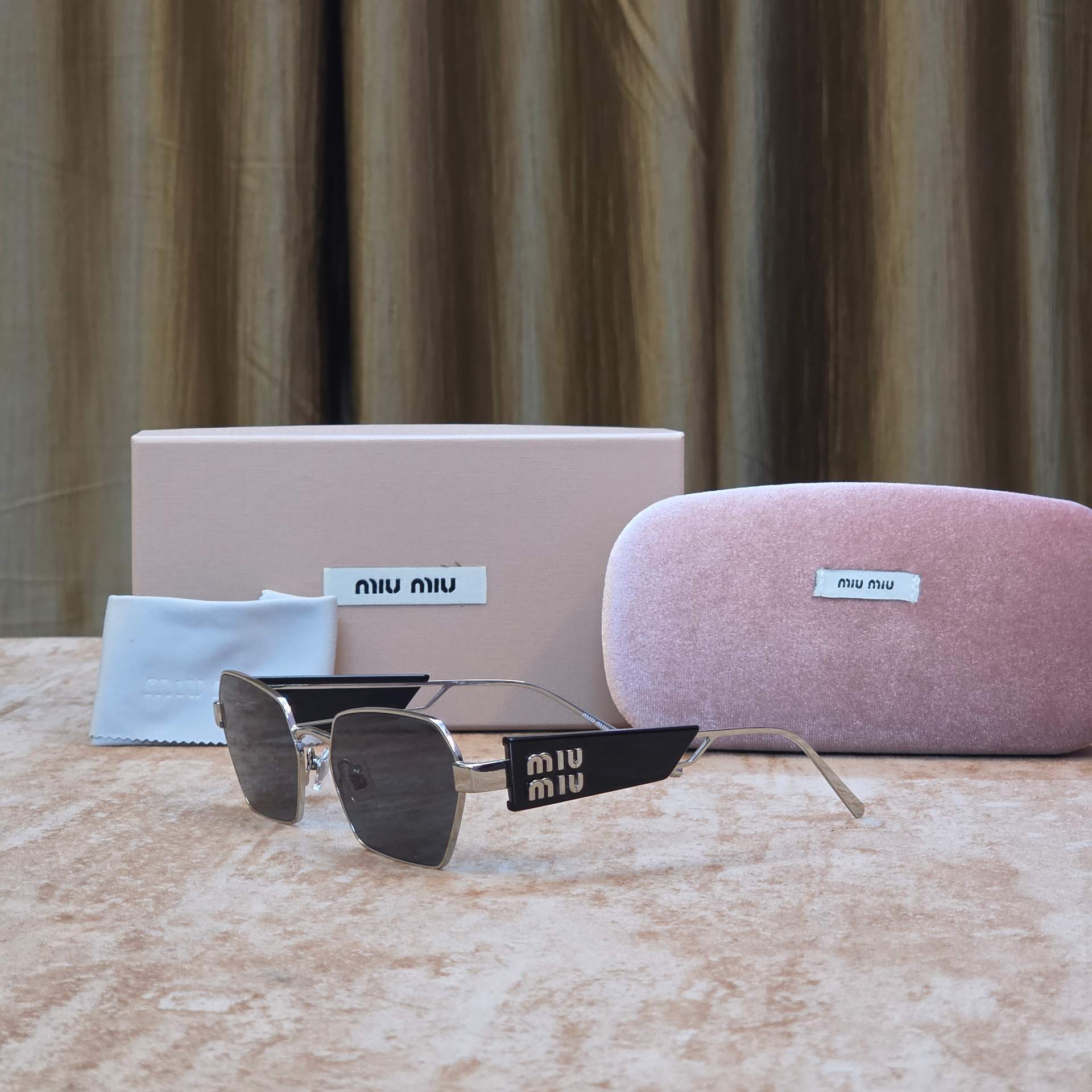 miu miu luxury premium sunglasses