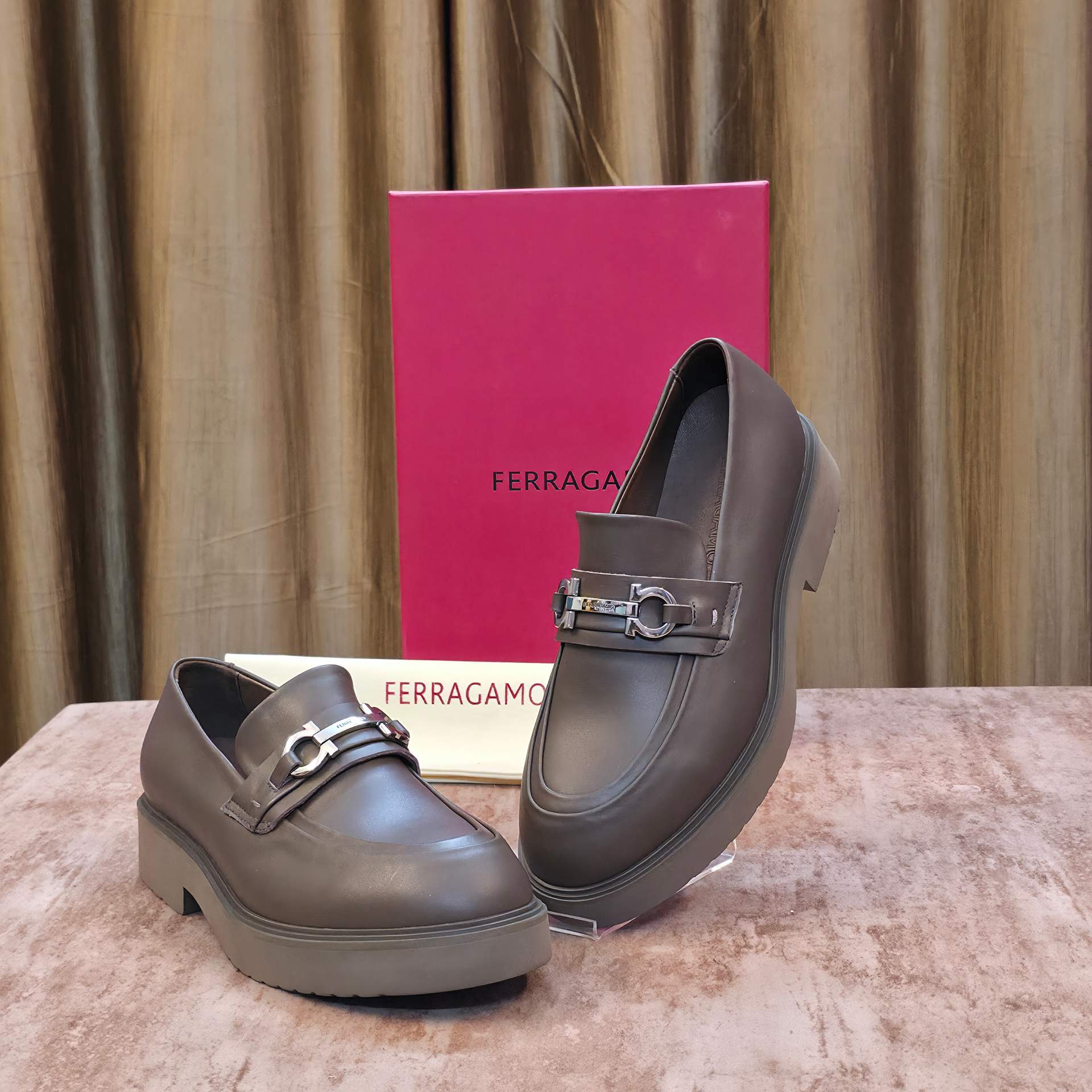S@lvatore Ferr@gamo Luxury Premium Loafers