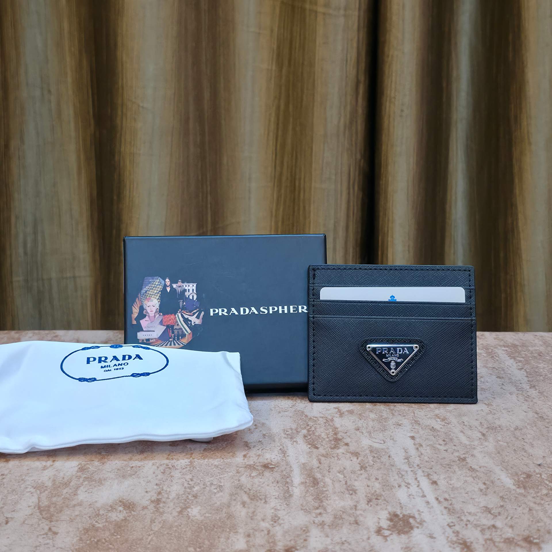 Pr@da Premium Card Holder
