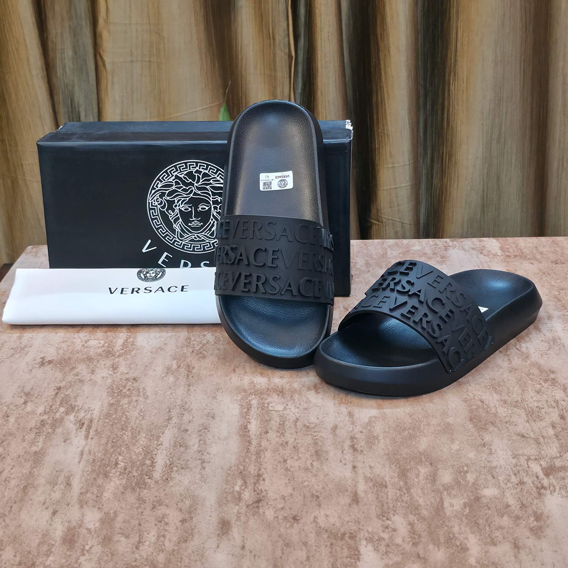 Vers@ce Premium slides