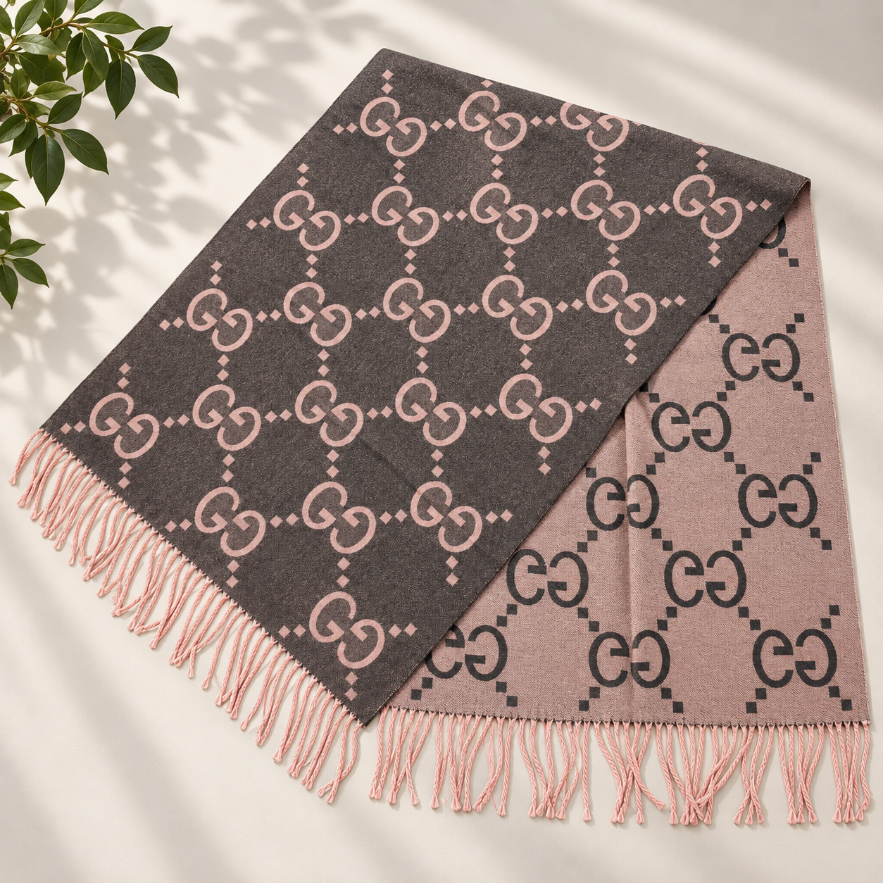 Gucc! Premium Stoles