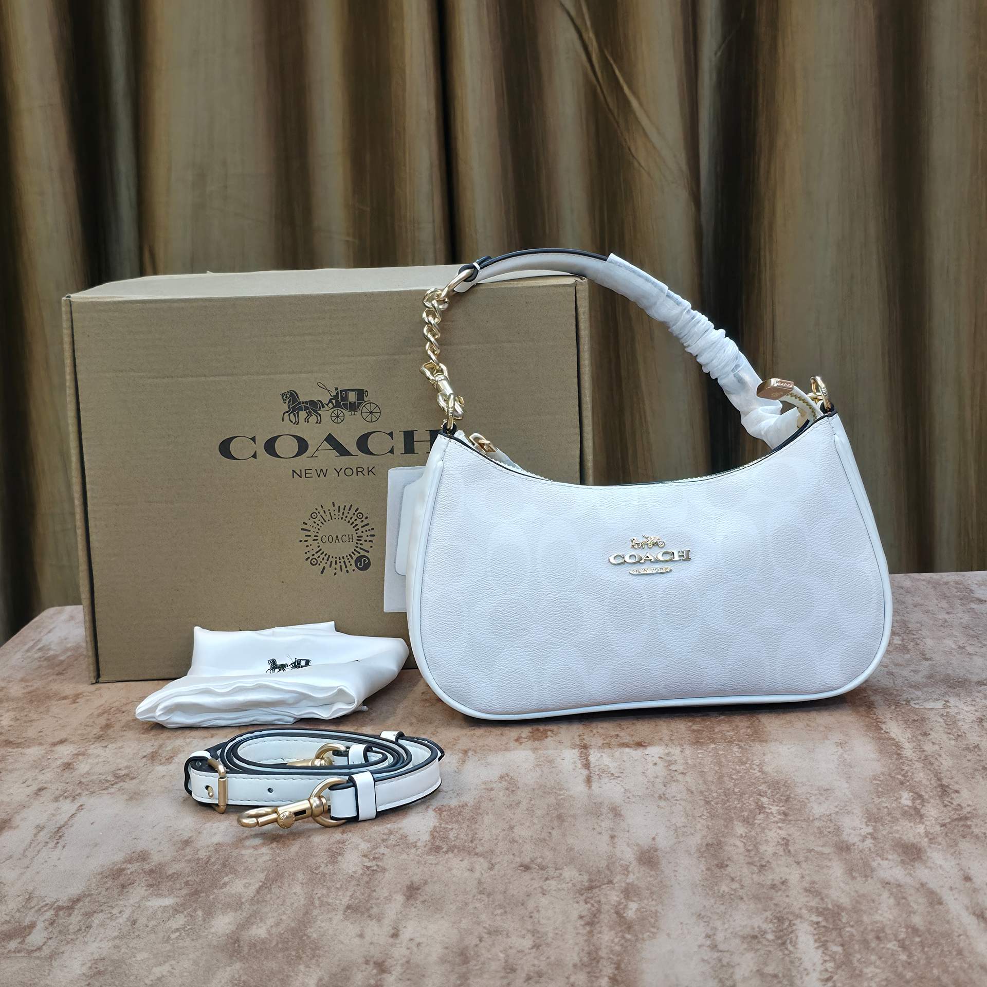 Co@ch Premium handbags
