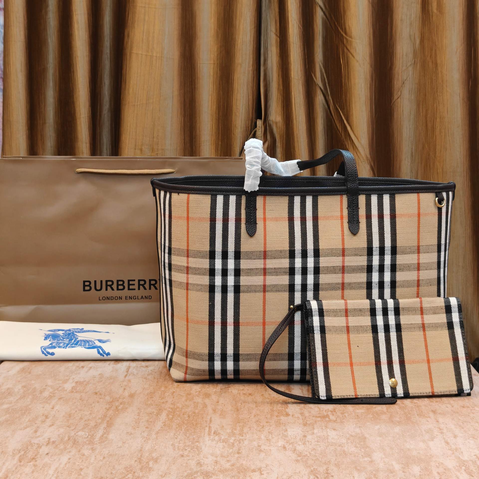 B@rberry Premium Handbags