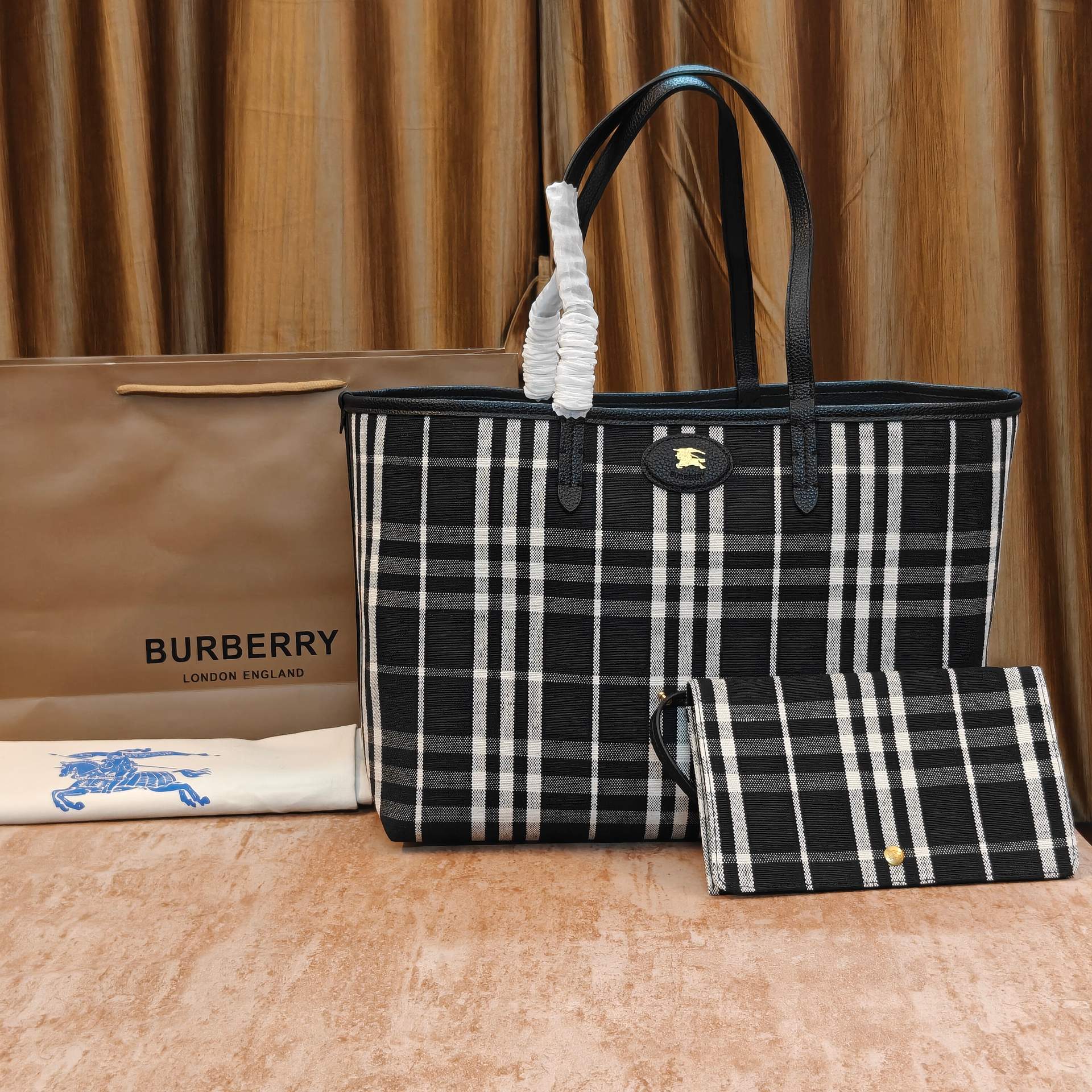 B@rberry Premium Handbags