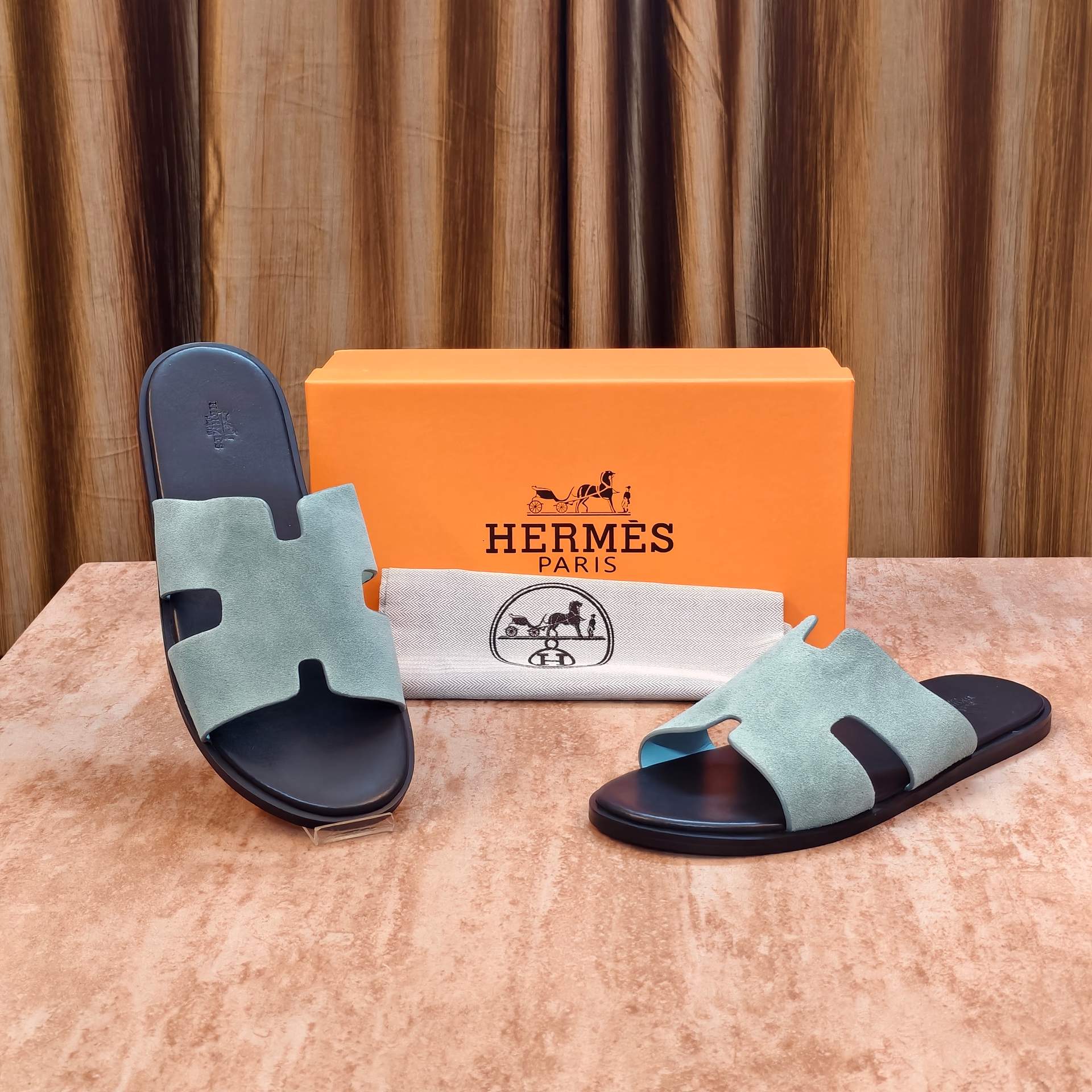 Herme$ Luxury Premium Slides