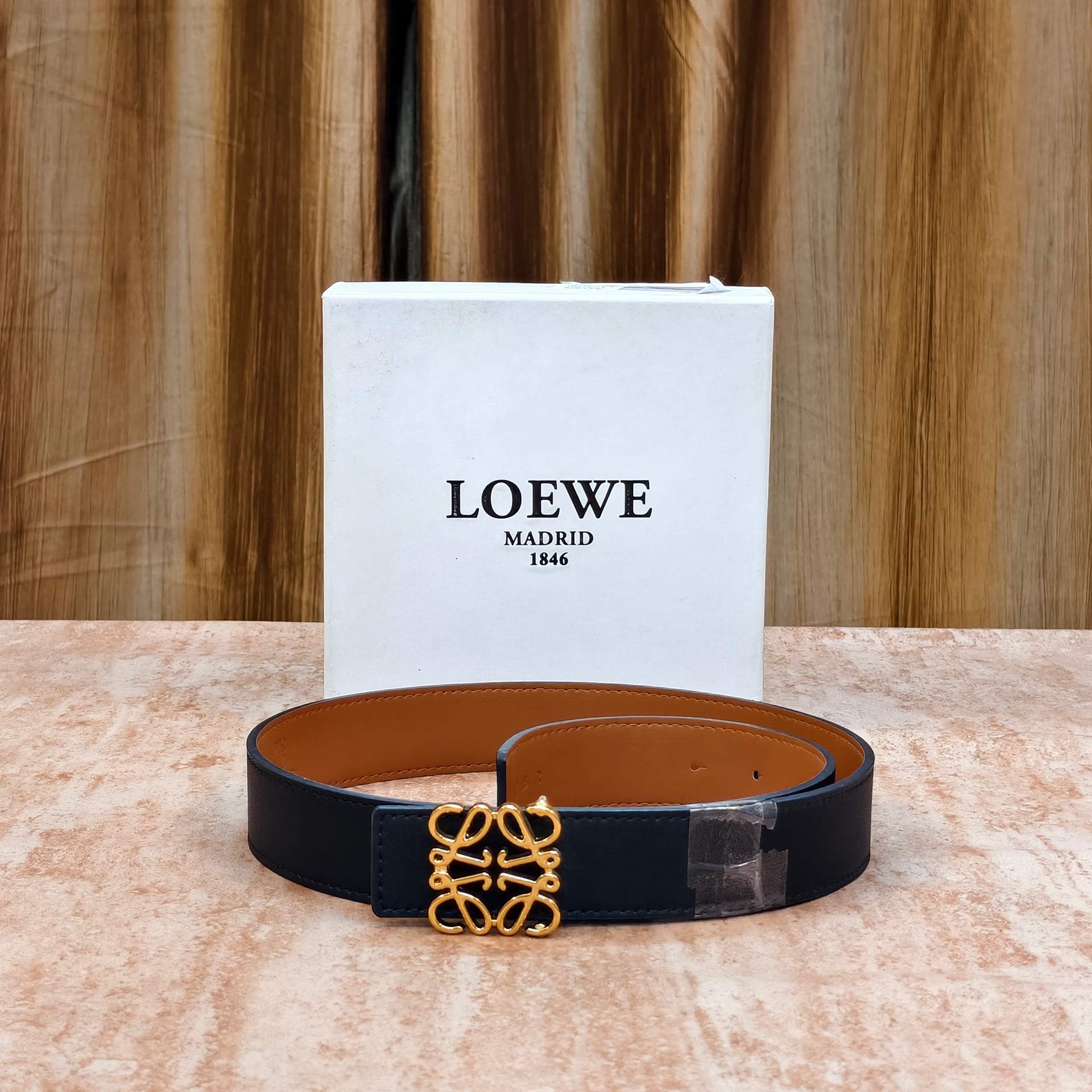 L()ewe Ladies Premium Belts