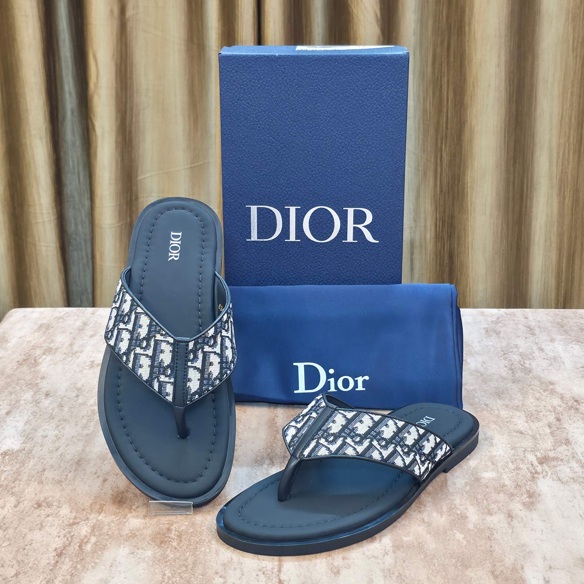 D!or Premium Slides
