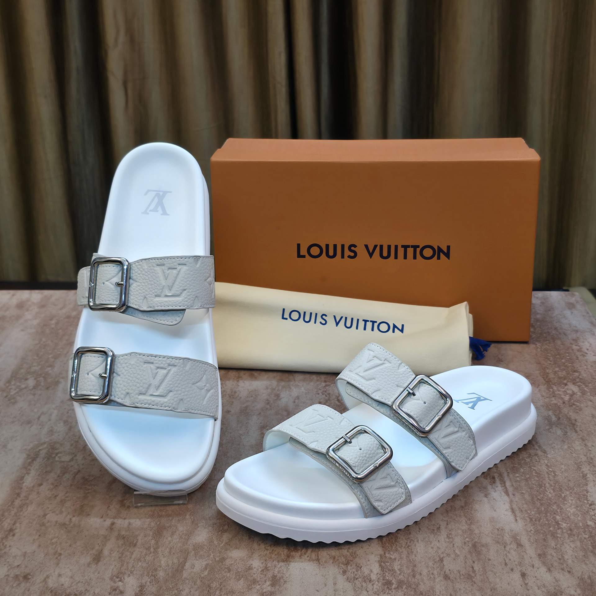 L.V Premium Slides