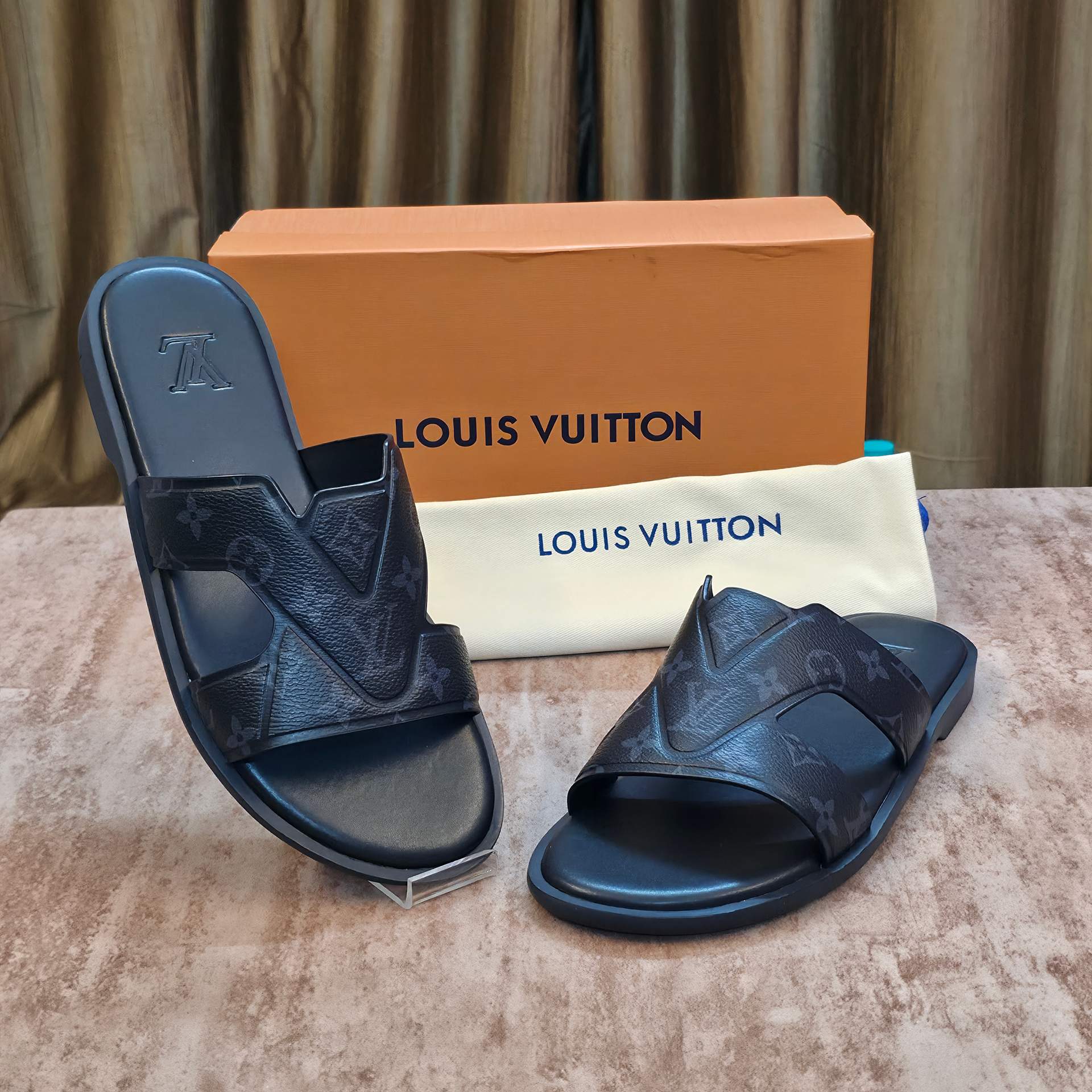 L.V Premium Slides