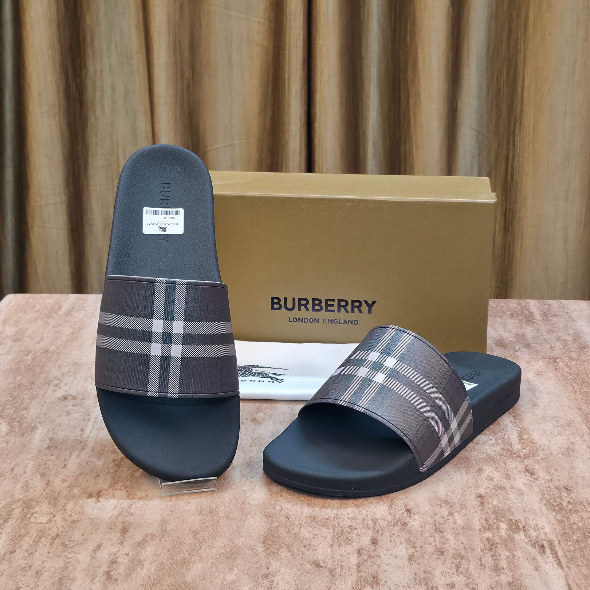 B@rberry Premium Slides