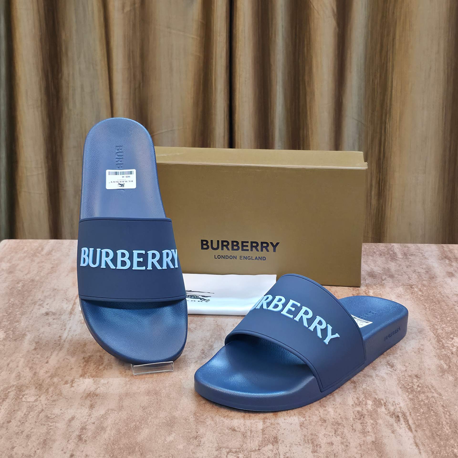B@rberry Premium Slides