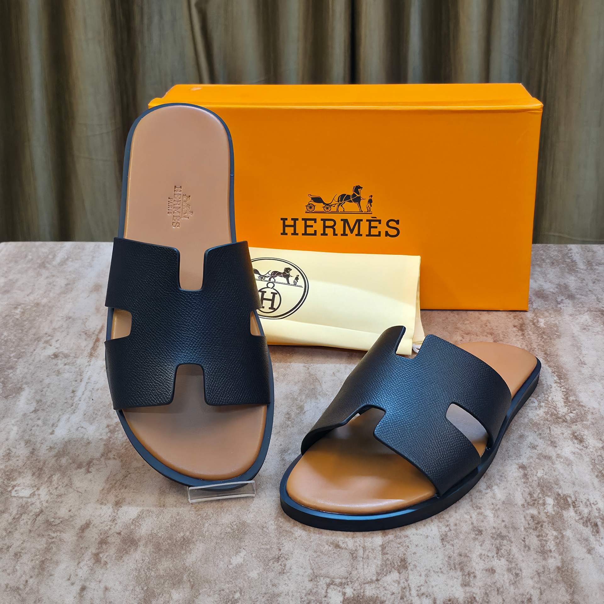 Herme$ Premium Slides